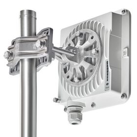 Infinet InfiLINK Evolution, 5GHz PtP, 650Mbps@80Mhz, 180k pps, 2xN RF csatl., Gigabit Port, 300mW Tx   Infinet InfiLINK Evolution, 5GHz PtP, 650Mbps@80Mhz, 180k pps, 2xN RF csatl., Gigabit Port, 300mW Tx