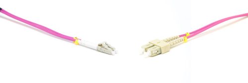 Duplex patch kábel  2 x SC/UPC + 2 x LC/UPC csatlakozóval, 3mm duplex core 50/125 OM4 LSZH, 2 m