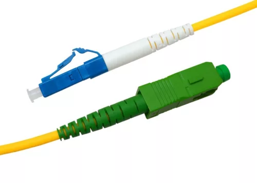 SC/APC-LC/UPC monomódusú szimplex patch kábel, 3mm LSOH köpeny, OS2 G657.A1 szál, 3m