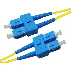   SC/UPC monomódusú duplex patch kábel, 2mm LSOH köpeny, OS2 G657.A1 szál, 2m