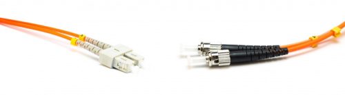 Duplex patch kábel  2 x ST/UPC + 2 x SC/UPC csatlakozóval, 3mm duplex core 62,5/125 MM LSZH, 5 m