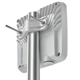 Infinet Quanta 5GHz PtP, 650Mbps@56MHz, 1.2M pps, 18dBi duál-pol. antenna, GbE+SFP Port, 500mW Tx   Infinet Quanta 5GHz PtP, 650Mbps@56MHz, 1.2M pps, 18dBi duál-pol. antenna, GbE+SFP Port, 500mW Tx